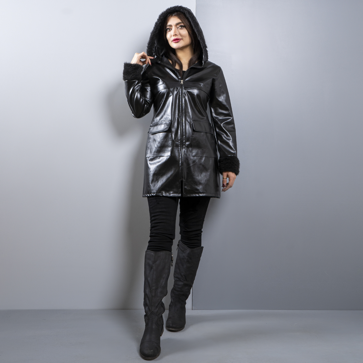 مانتو چرم دخترانه مدل Targol