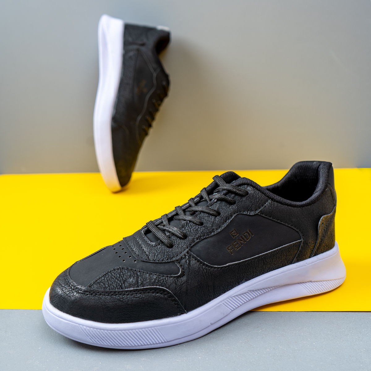 کفش فندی مشکی مردانه مدل Vidash