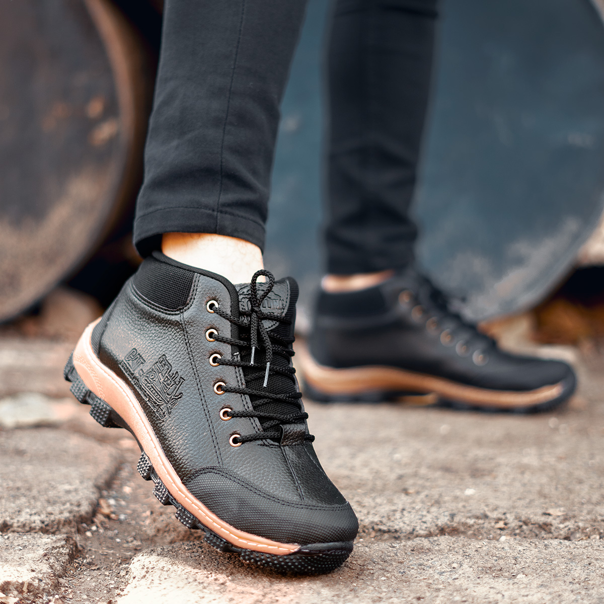 کفش ساقدار مردانه Catمشکی مدل hano