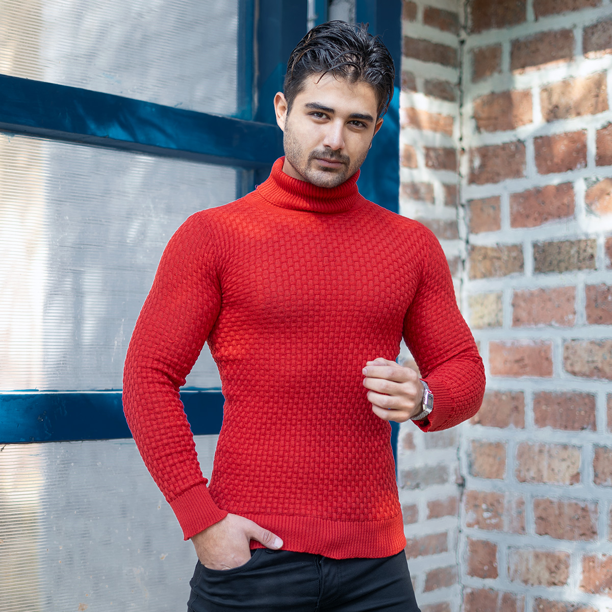 پلیور یقه اسکی مردانه قرمز مدل Oktav