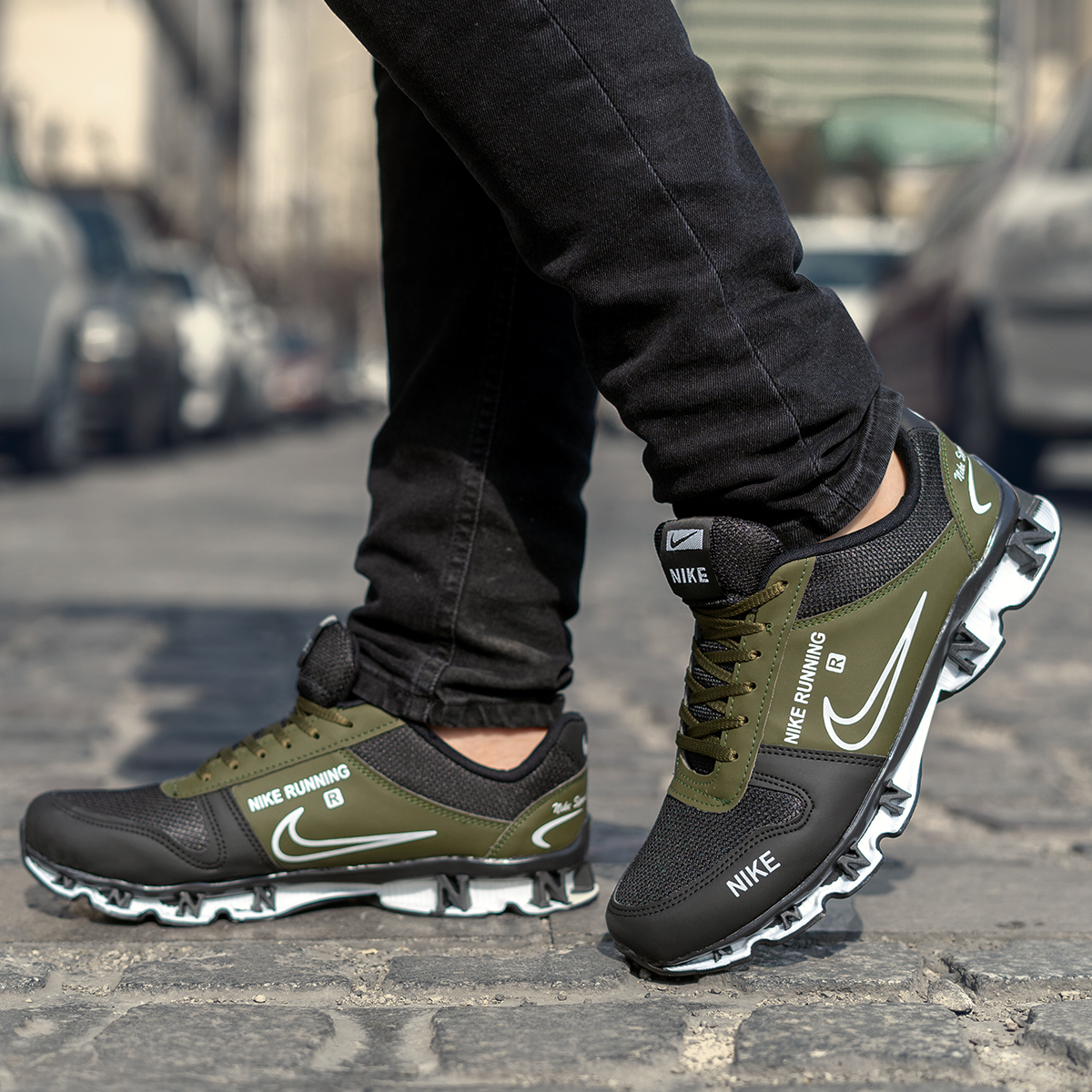 کفش ورزشی Nike running مشکی سبز مردانه مدلLabra