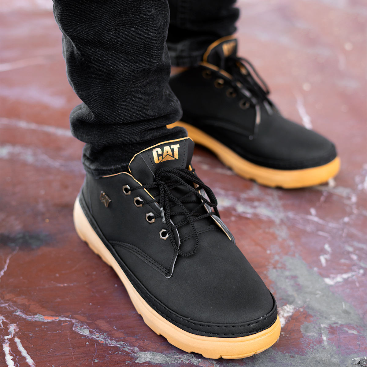 کفش تخت CAT مشکی مردانه مدل Magno