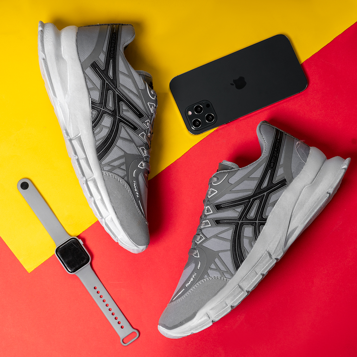 کفش ورزشی Asics مردانه طوسی مشکی مدل Kaloni