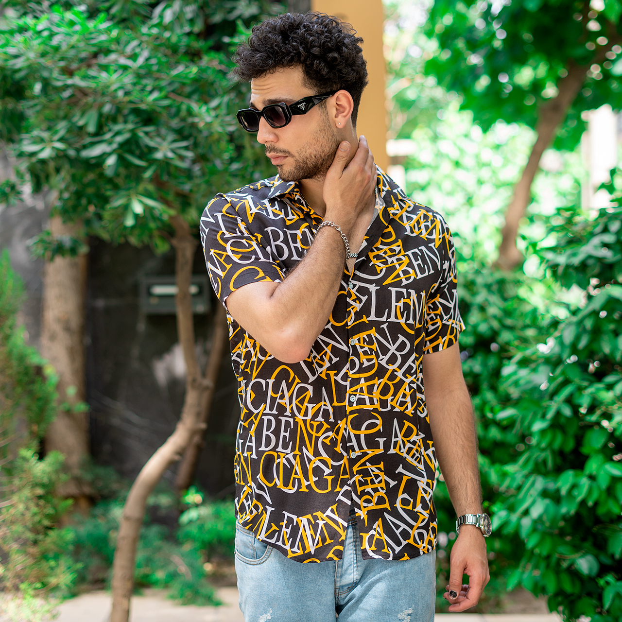 پیراهن هاوایی مردانه مشکی زرد مدل ABC