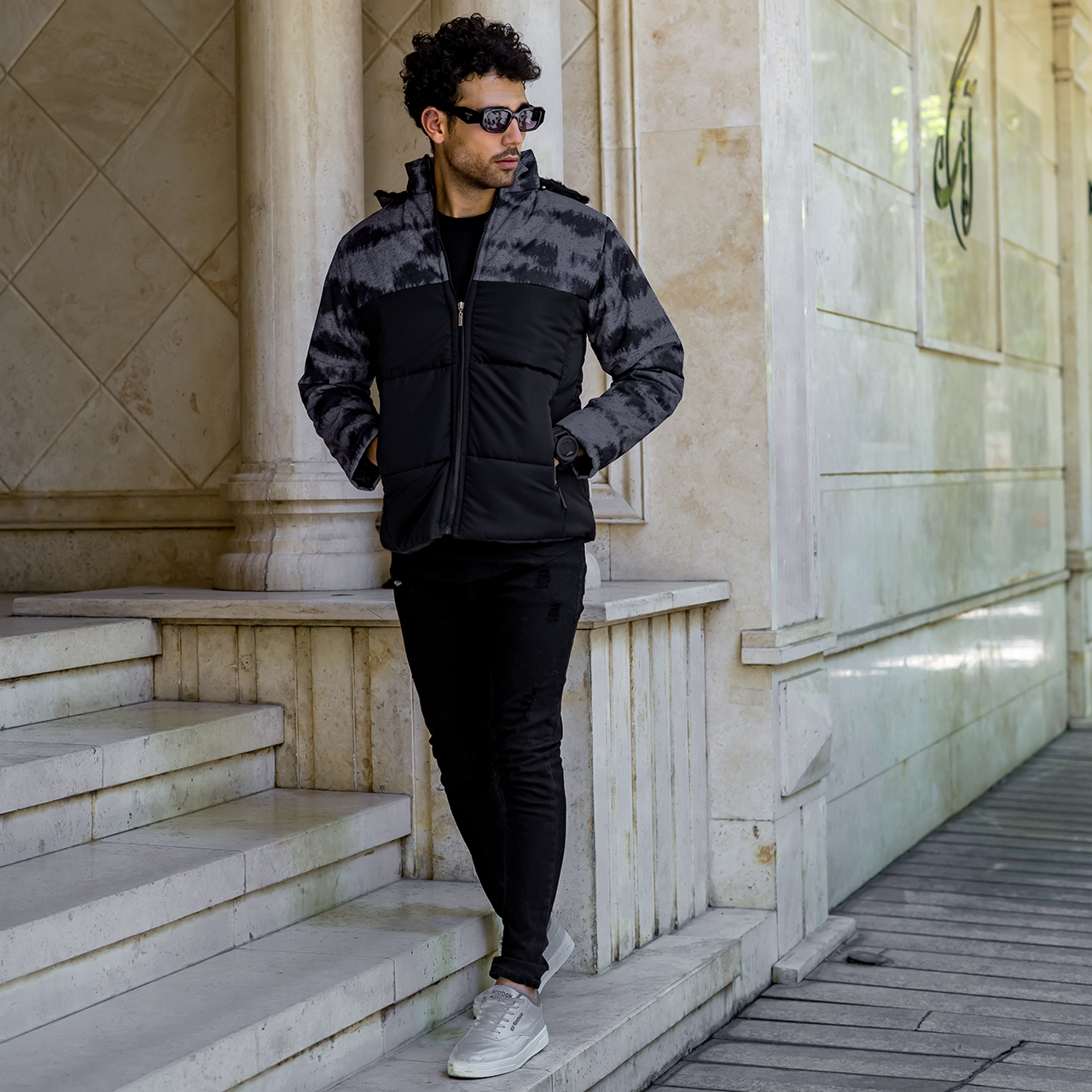 کاپشن ابرو بادی دورنگ مشکی-طوسی مردانه مدل Daryosh