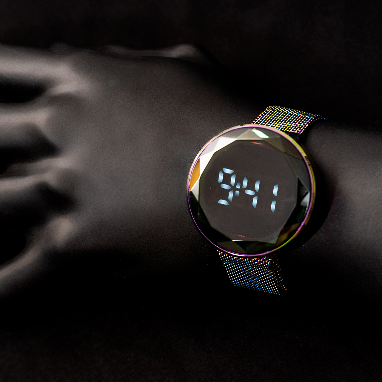 ساعت LED بند فلزی هفت رنگ مدل Ronas