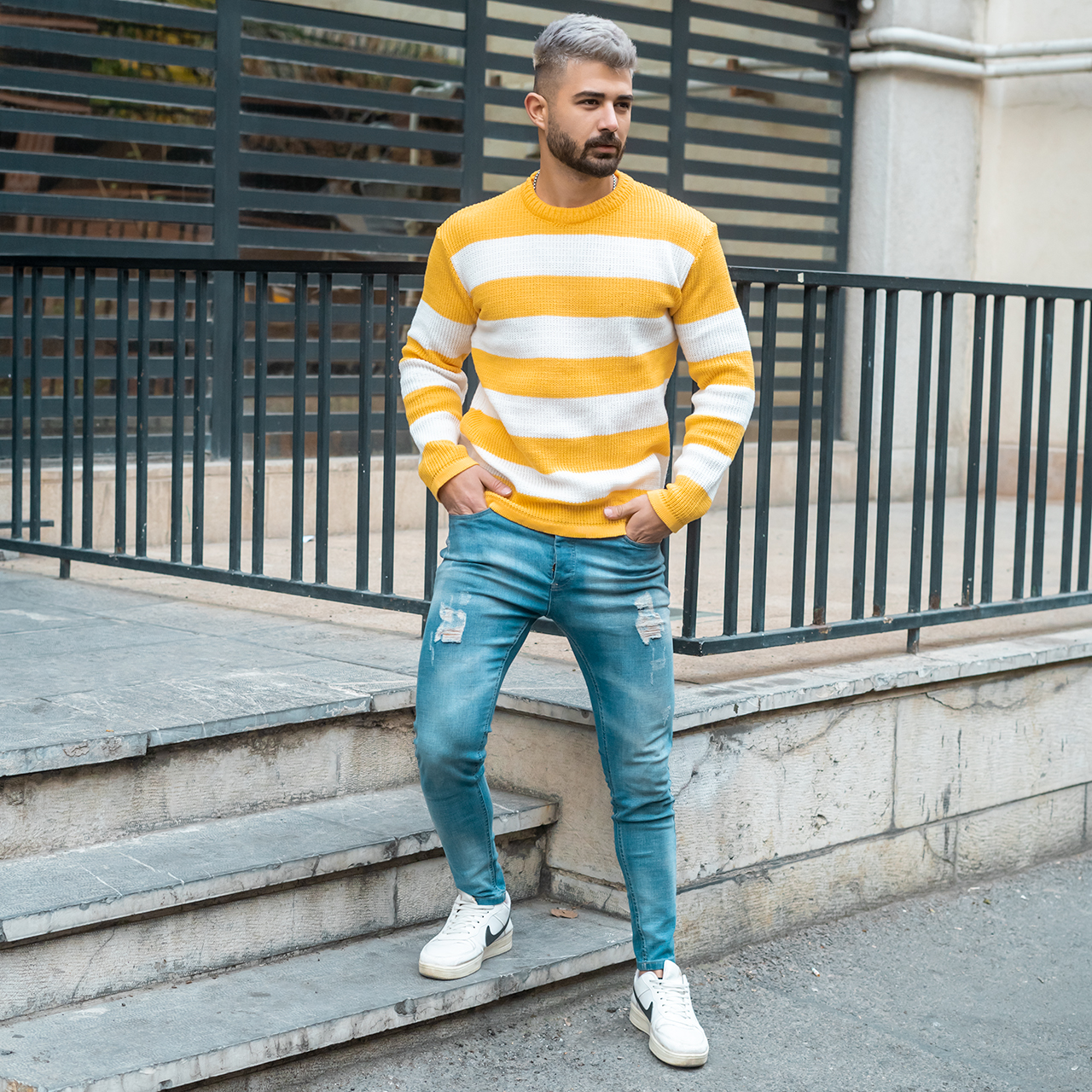 پلیور مردانه راه راه سفید زرد مدل Mahyad