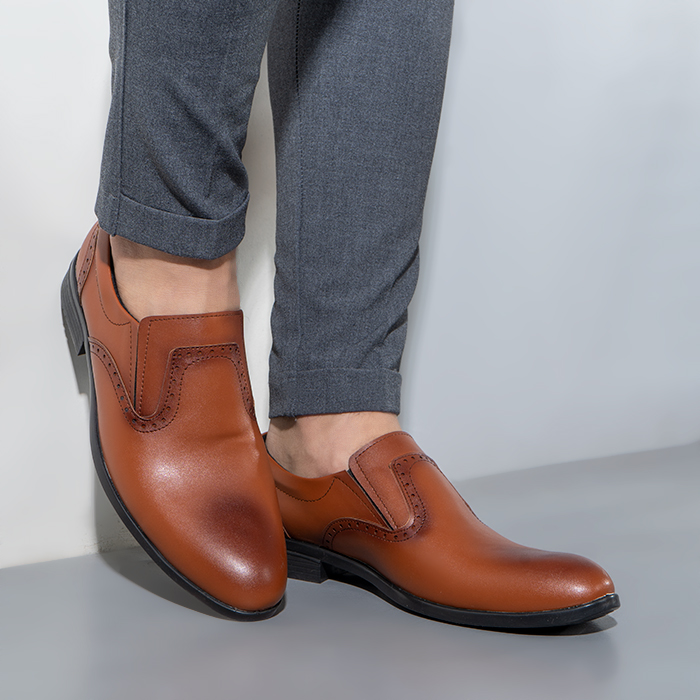 کفش مردانه رسمی ۸ترک عسلی مدل 63