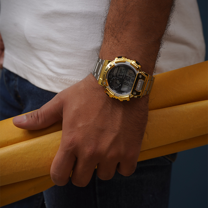 ساعت مچی کامپیوتری طلایی مدل Worldtime