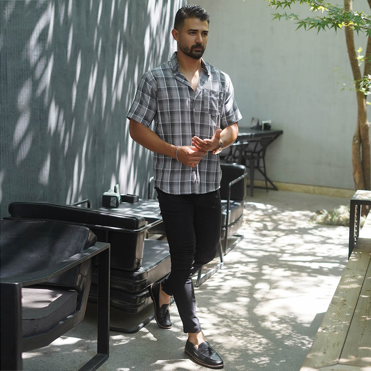 پیراهن آستین کوتاه مردانه ذغالی مدل Samyar