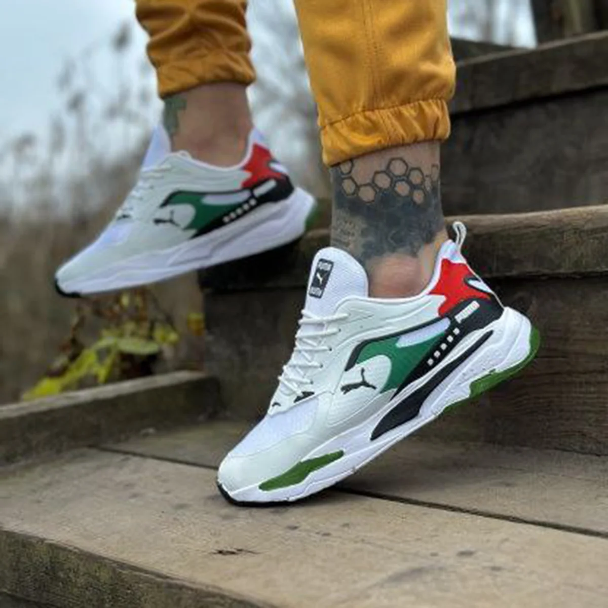 کفش ورزشی مردانه سفید سبز مدل Pumash