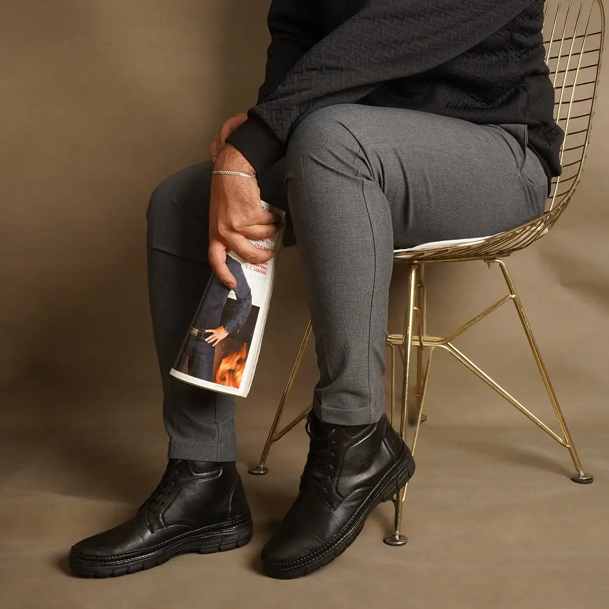 نیم بوت مردانه مشکی مدل karen