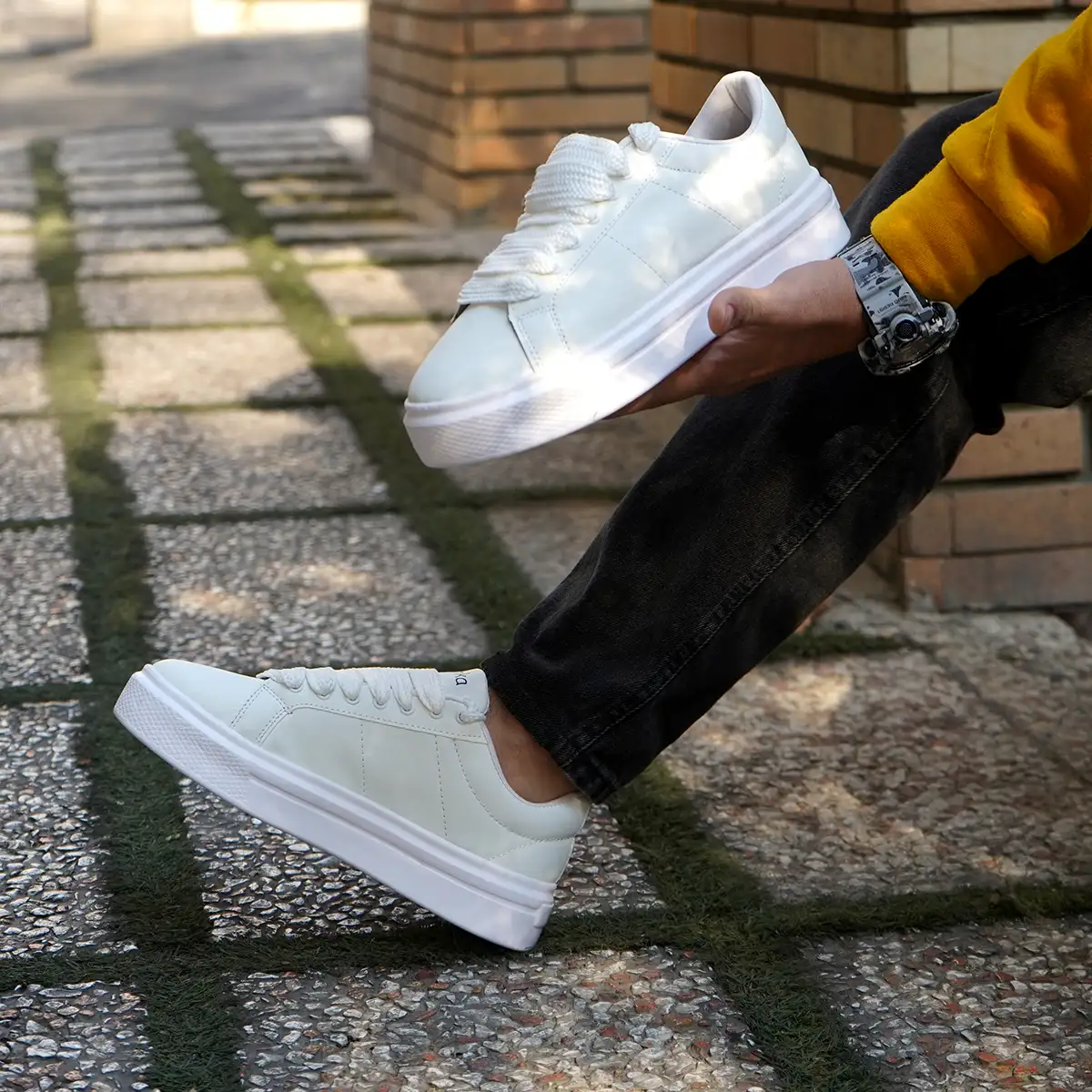 کفش تخت سفید مردانه مدل MANIN