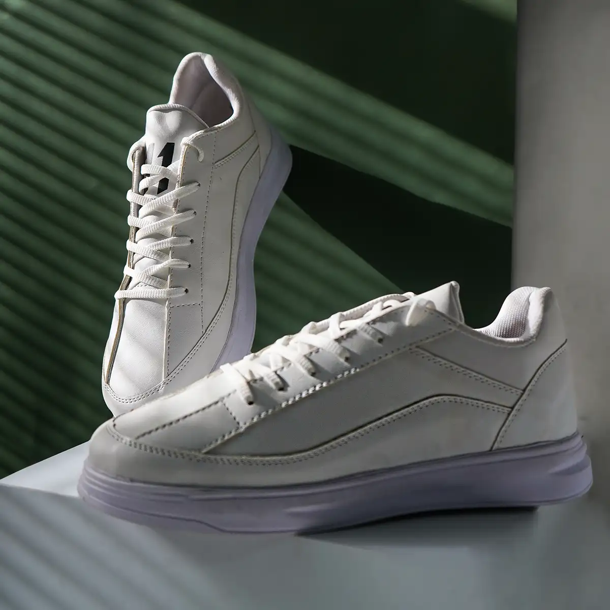 کفش تخت سفید مردانه مدل 11 BY BY S