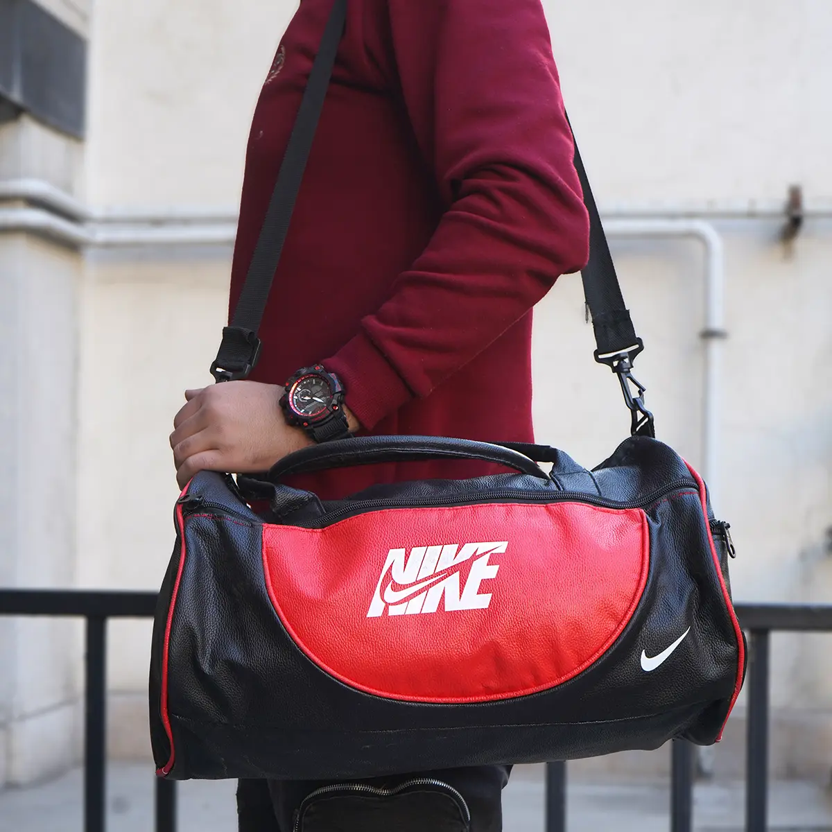 کیف ورزشی Nike مشکی قرمز مدل N32