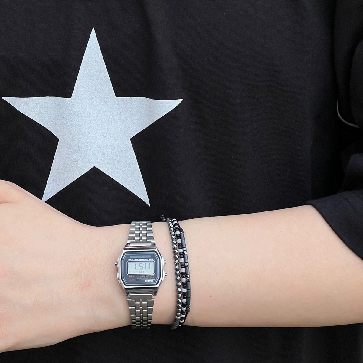 ساعت نقره ای نوستالژی Casio ( زنانه)