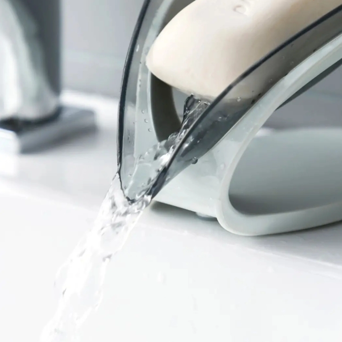 جا صابونی آبشاری