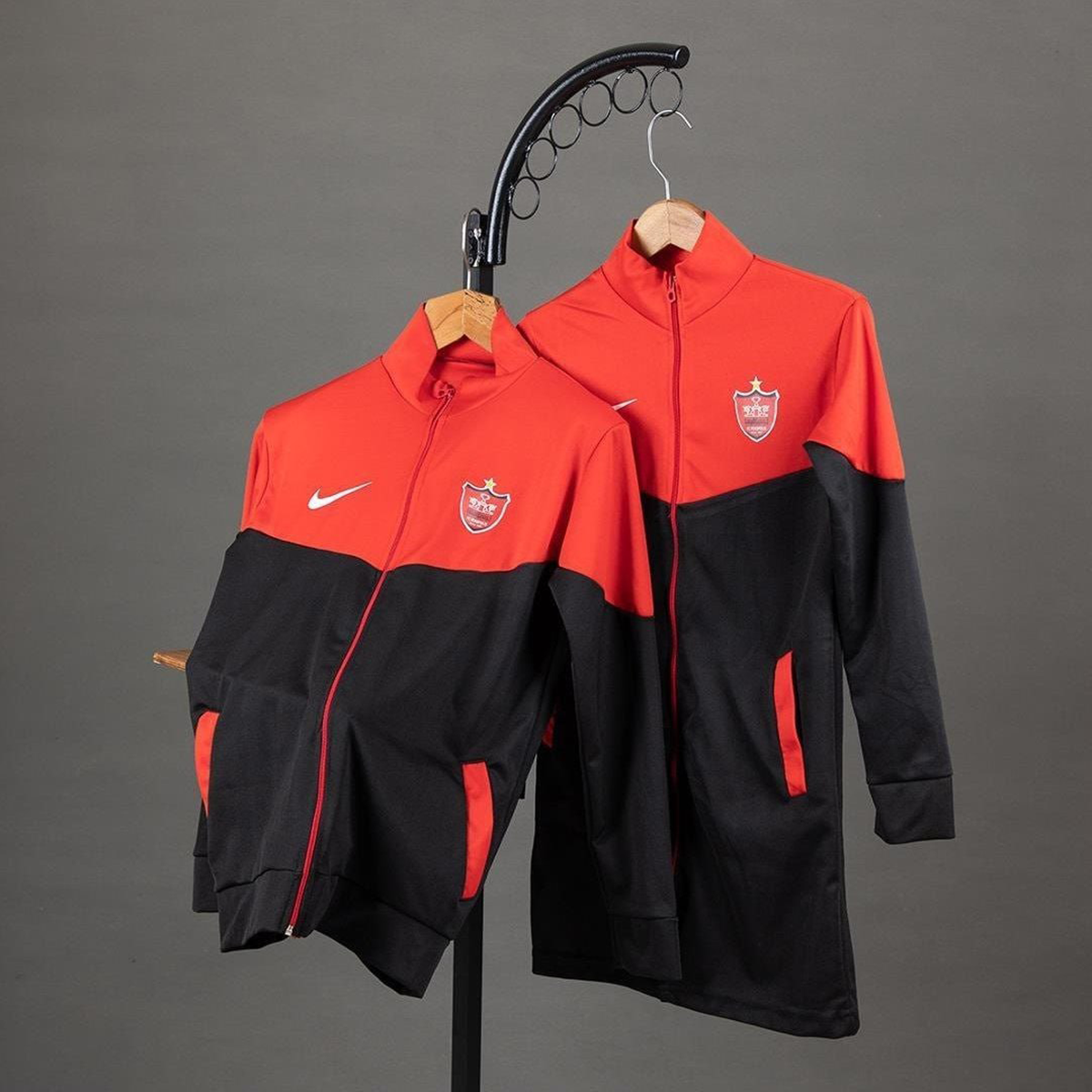 ست دو نفره سوییشرت قرمزمشکی مدل Adidas